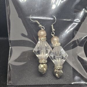 Elegant Gold and Crystal Drop Earrings